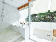 Town House for sale in Beach Side Golden Mile, Marbella Golden Mile