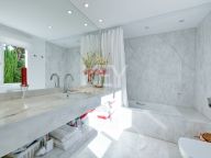 Town House for sale in Beach Side Golden Mile, Marbella Golden Mile