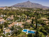 Villa en venta en Nueva Andalucia