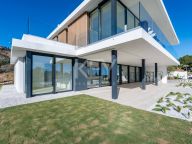 Villa for sale in Zona M, Sotogrande