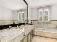 Villa for sale in Sierra Blanca, Marbella Golden Mile