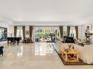 Villa for sale in Sierra Blanca, Marbella Golden Mile