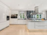 Villa for sale in Sierra Blanca, Marbella Golden Mile