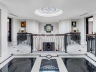 Villa en venta en Benahavis