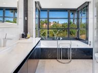 Villa en venta en Benahavis