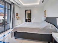 Villa en venta en Benahavis