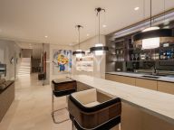 Вилла на продажу в Золотая Миля