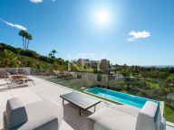 Вилла на продажу в Золотая Миля