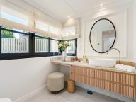 Villa en venta en La Quinta, Benahavis