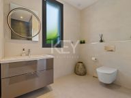 Вилла на продажу в La Quinta, Бенахавис