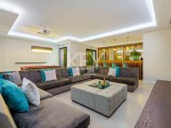 Villa en venta en La Quinta, Benahavis