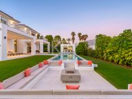 Вилла на продажу в La Quinta, Бенахавис