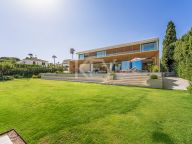 Villa en venta en Guadalmina Alta, San Pedro de Alcantara