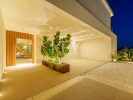 Villa en venta en Guadalmina Alta, San Pedro de Alcantara