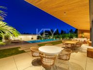 Villa en venta en Guadalmina Alta, San Pedro de Alcantara