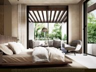 Villa for sale in Nueva Andalucia