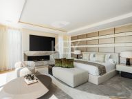 Villa for sale in Marbella Golden Mile