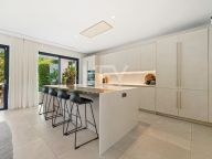 Вилла на продажу в Новая Андалусия