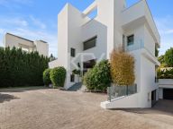 Вилла на продажу в Новая Андалусия