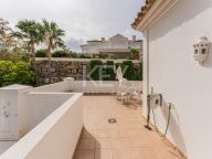 Villa en venta en El Herrojo, Benahavis