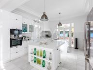 Villa for sale in Marbella Centro, Marbella