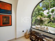 Villa for sale in Las Lomas de Nueva Andalucia, Nueva Andalucia