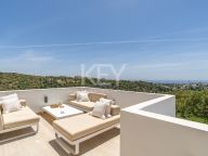 Villa for sale in Las Lomas de Nueva Andalucia, Nueva Andalucia