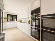 Town House for sale in Marbellamar, Marbella Golden Mile