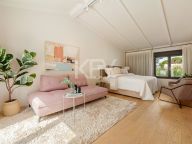 Town House for sale in Marbellamar, Marbella Golden Mile