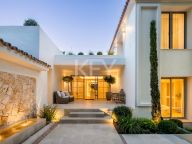 Villa for sale in Rocio de Nagüeles, Marbella Golden Mile