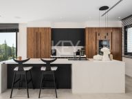 Villa for sale in Elviria, Marbella East