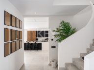 Villa for sale in Elviria, Marbella East