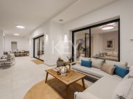 Villa for sale in Elviria, Marbella East