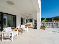 Villa for sale in Elviria, Marbella East