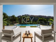 Villa for sale in Elviria, Marbella East