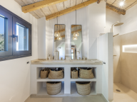 Villa for sale in Guadalmina Alta, San Pedro de Alcantara