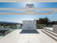 Semi Detached Villa for sale in Nueva Andalucia
