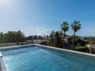 Semi Detached Villa for sale in Nueva Andalucia