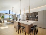 Villa en venta en Rocio de Nagüeles, Marbella Golden Mile