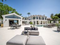 Villa en venta en Rocio de Nagüeles, Marbella Golden Mile