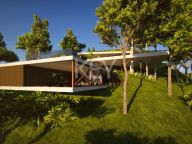 Вилла на продажу в Marbella Club Golf Resort, Бенахавис