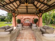 Duplex Penthouse for sale in Alhambra del Golf, Estepona