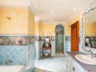 Duplex Penthouse for sale in Alhambra del Golf, Estepona