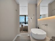 Villa for sale in Monte Mayor, Benahavis
