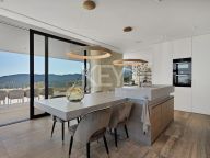 Villa for sale in Monte Mayor, Benahavis