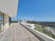 Villa for sale in Monte Mayor, Benahavis