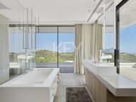 Villa for sale in Monte Mayor, Benahavis