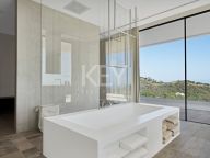 Villa for sale in Monte Mayor, Benahavis