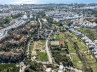 Villa en venta en El Campanario, Estepona