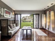 Villa en venta en El Campanario, Estepona